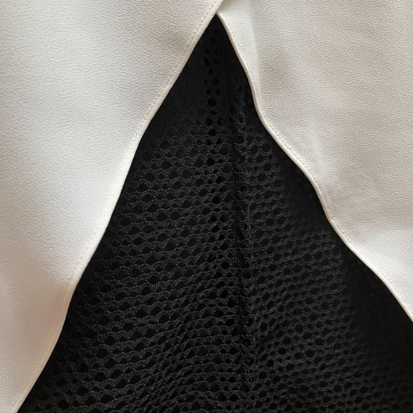 CAbi White and Black Tulip-Back Split Tank Blouse - Picture 4 of 5